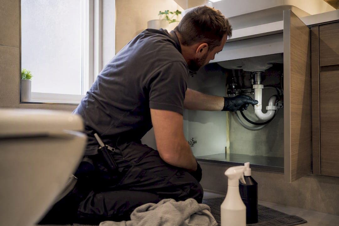 Sewer smell in bathroom? Likely cause and quick fixes